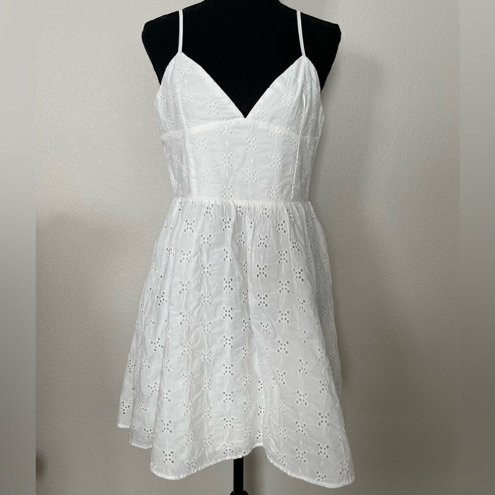 NWT Zara Openwork Embroidered Eyelet Dress
